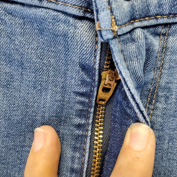 Levis Jeans Womens 27 Blue 711 Skinny Stretch Denim - Picture 10 of 13